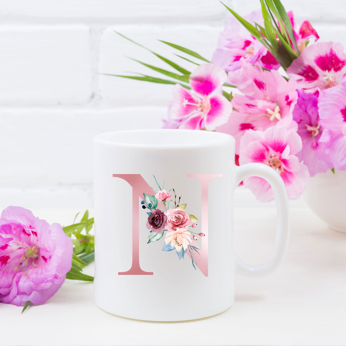 Monogrammed Floral Initial Ceramic Mug – Pink Letter Design