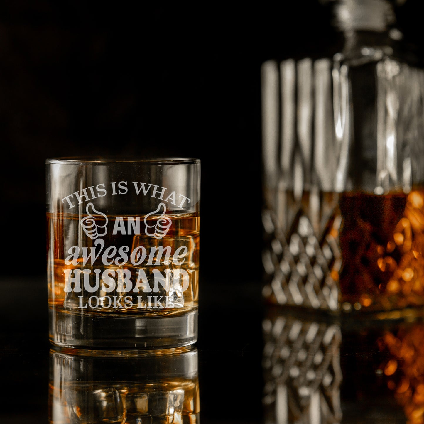 "This Is What An Awesome Person Looks Like" Novelty Engraved Whisky Glass  - Always Looking Good -   